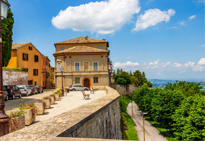 giro ad anello balcone delle marche cingoli